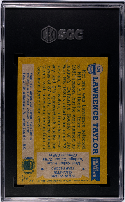 1982 Topps #434 Lawrence Taylor SGC 8.5